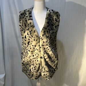 Dylan Los Angeles Faux Fur Vest Women’s Small Cheetah Print 2 Pockets VERY SOFT